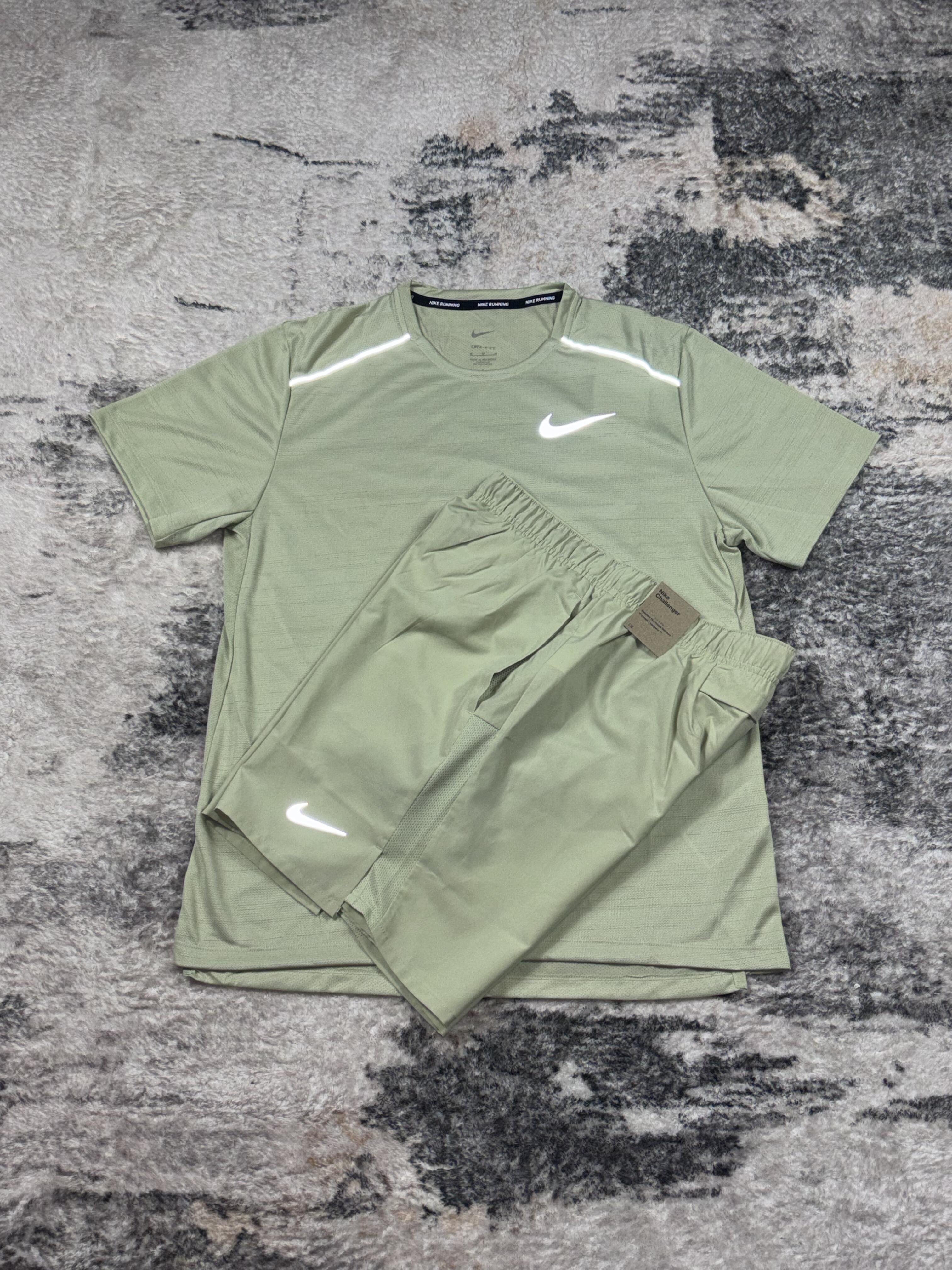 Nike miler & challenger set olive aura
