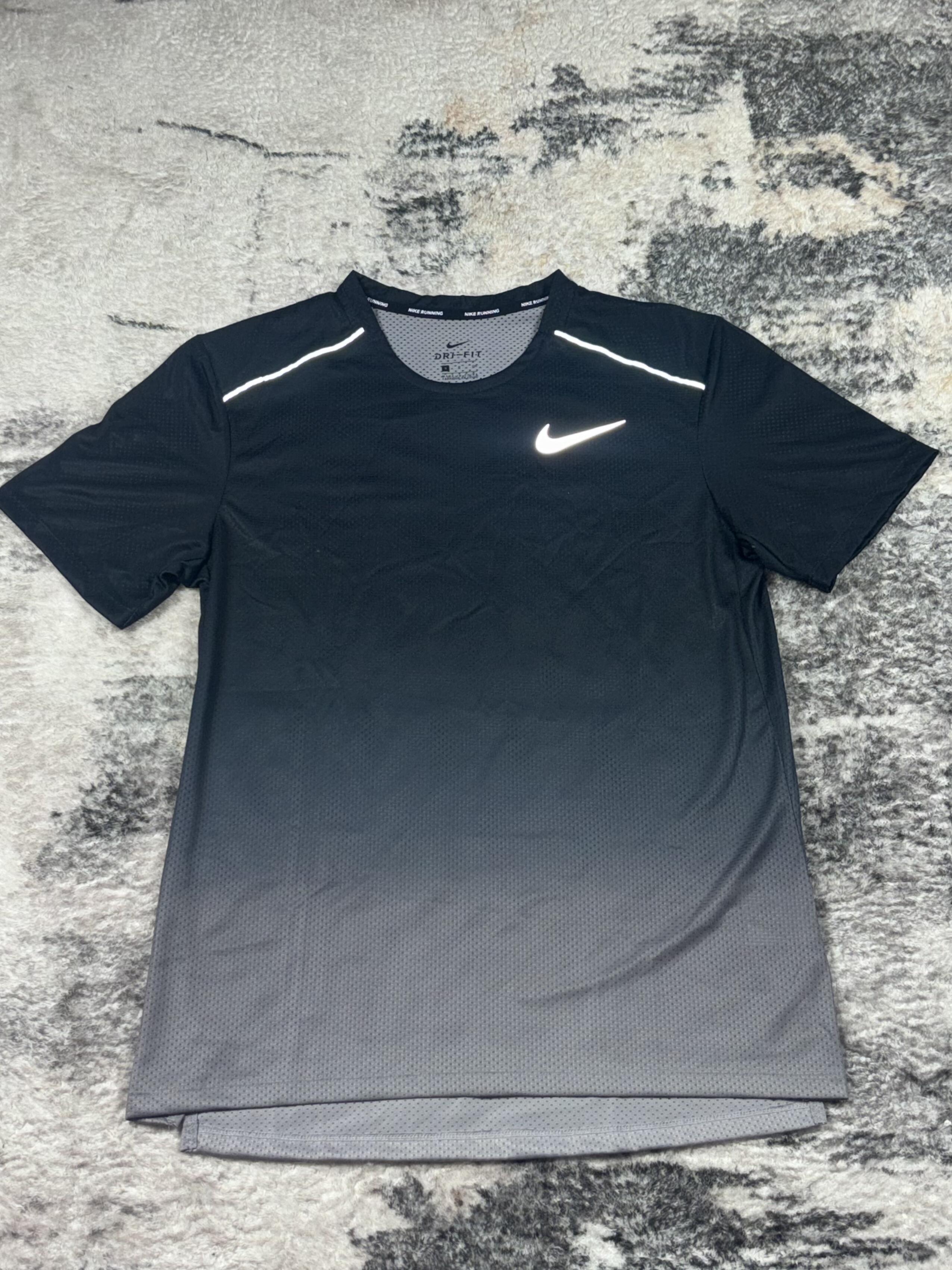 Nike miler black gradient
