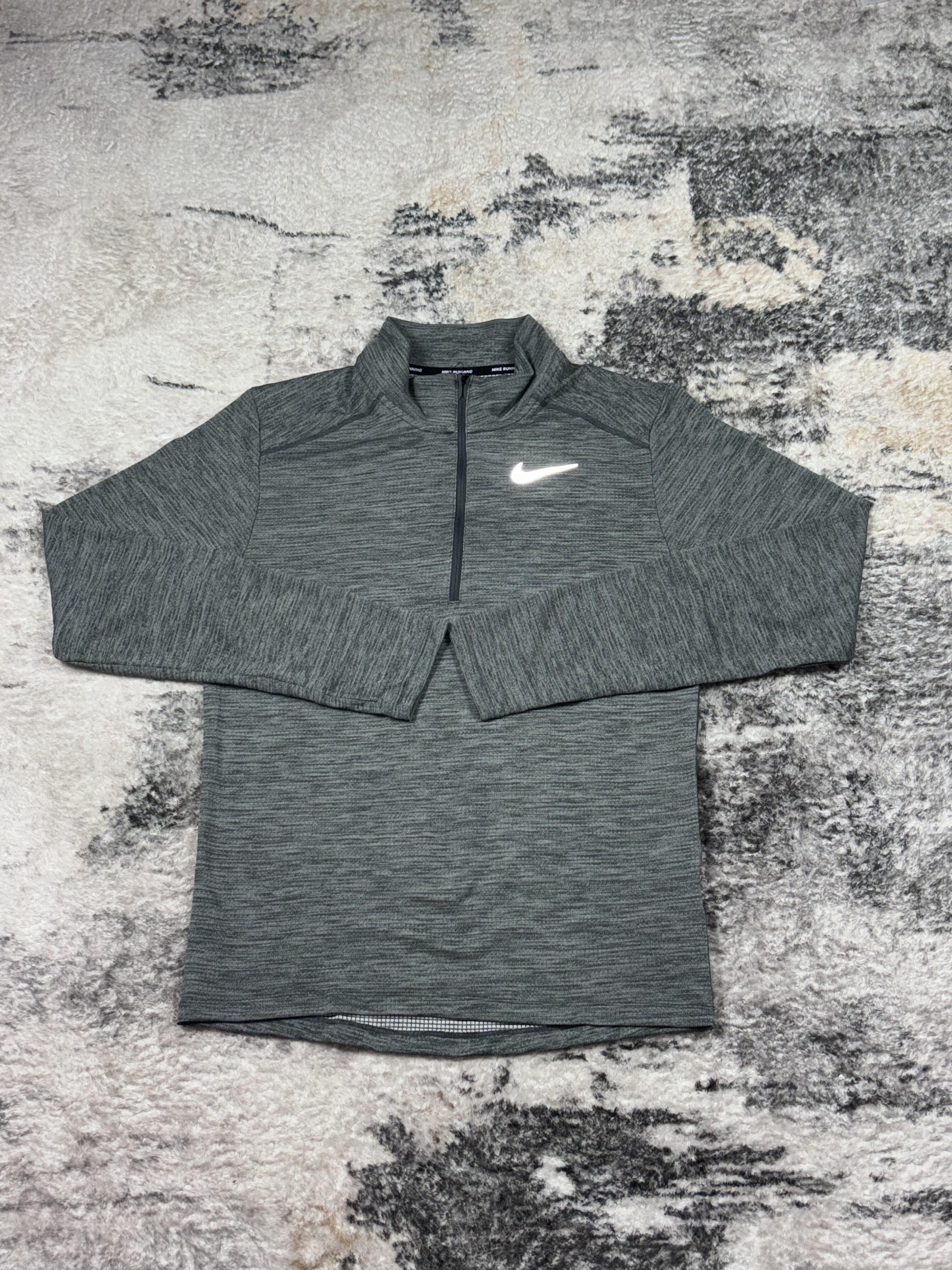 Nike pacer grey