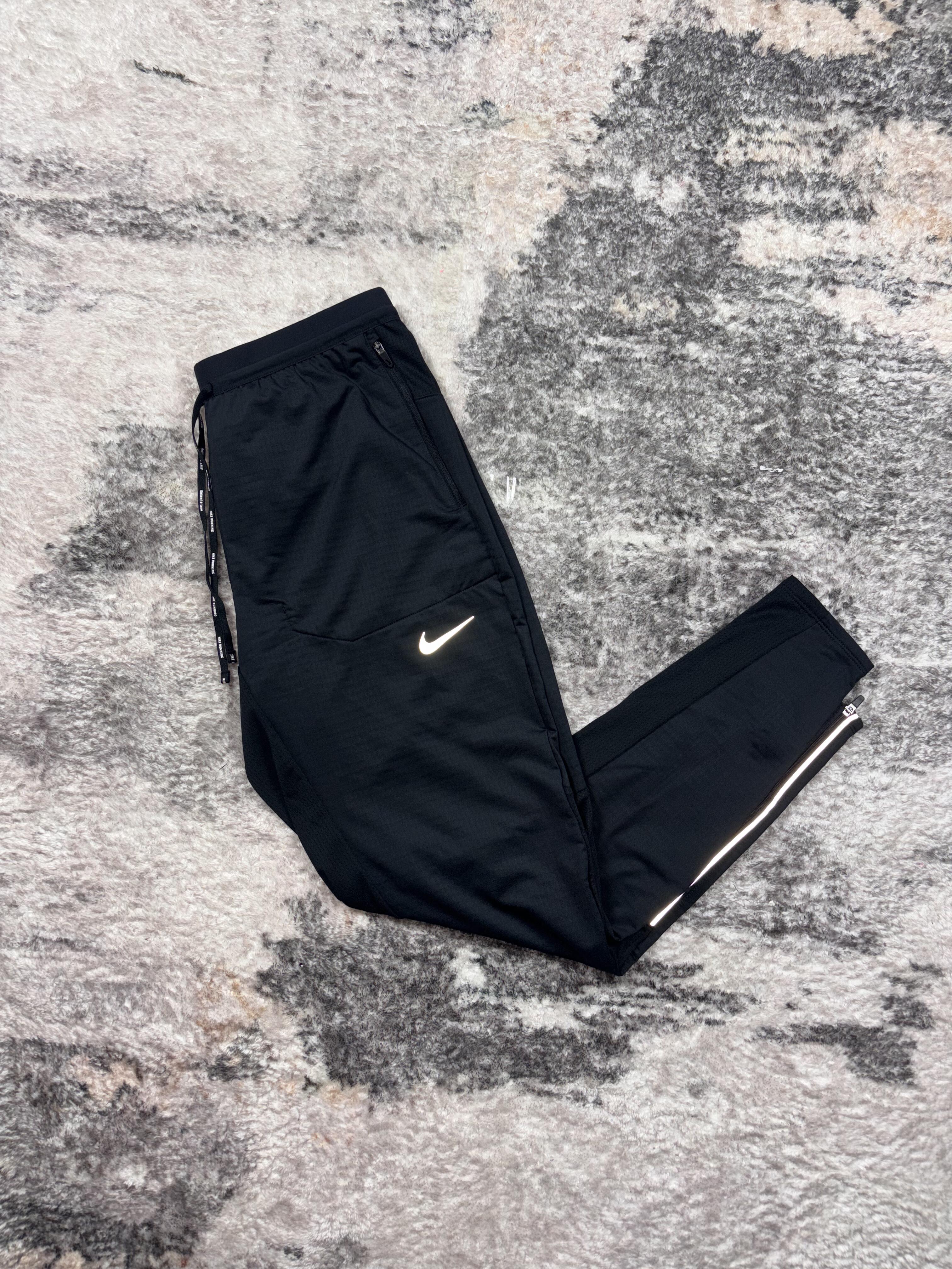 Nike phenom elite black