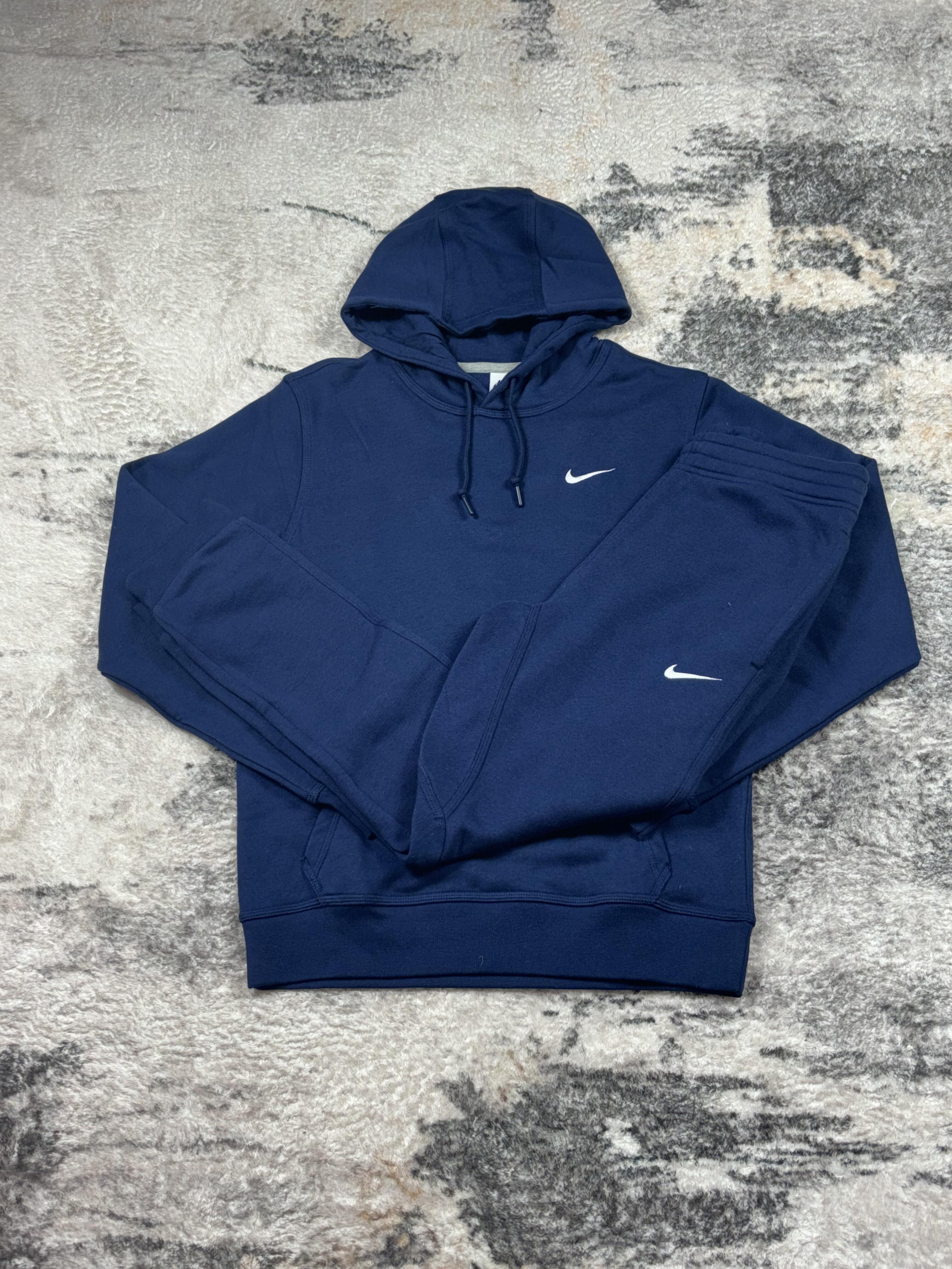 Nike club fleece navy