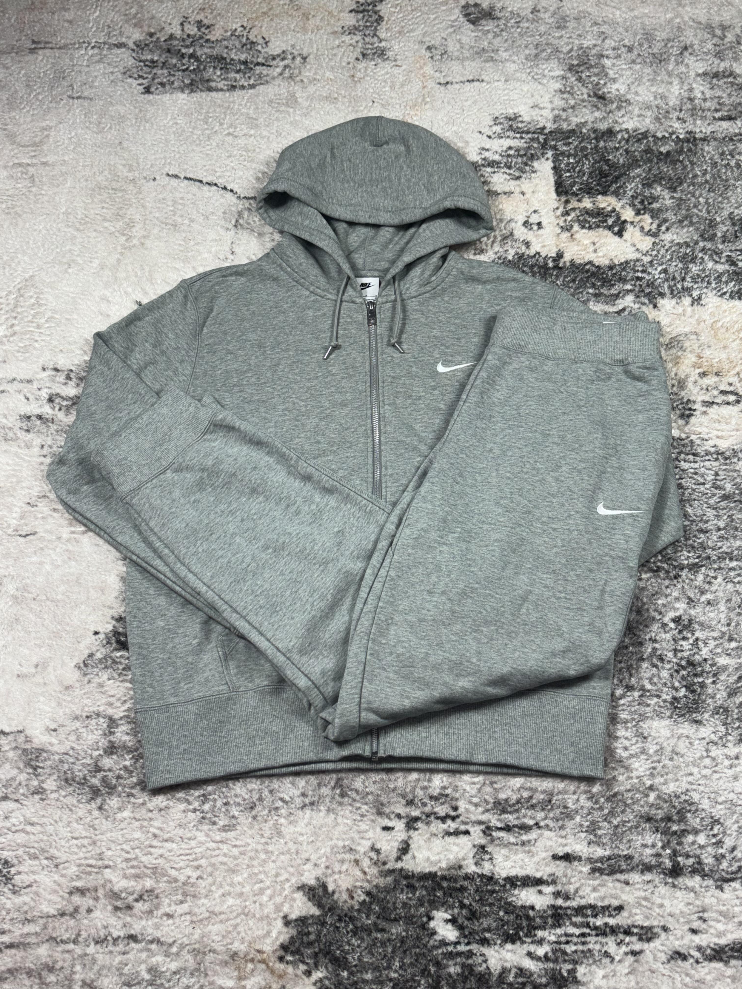 Nike club fleece zip up