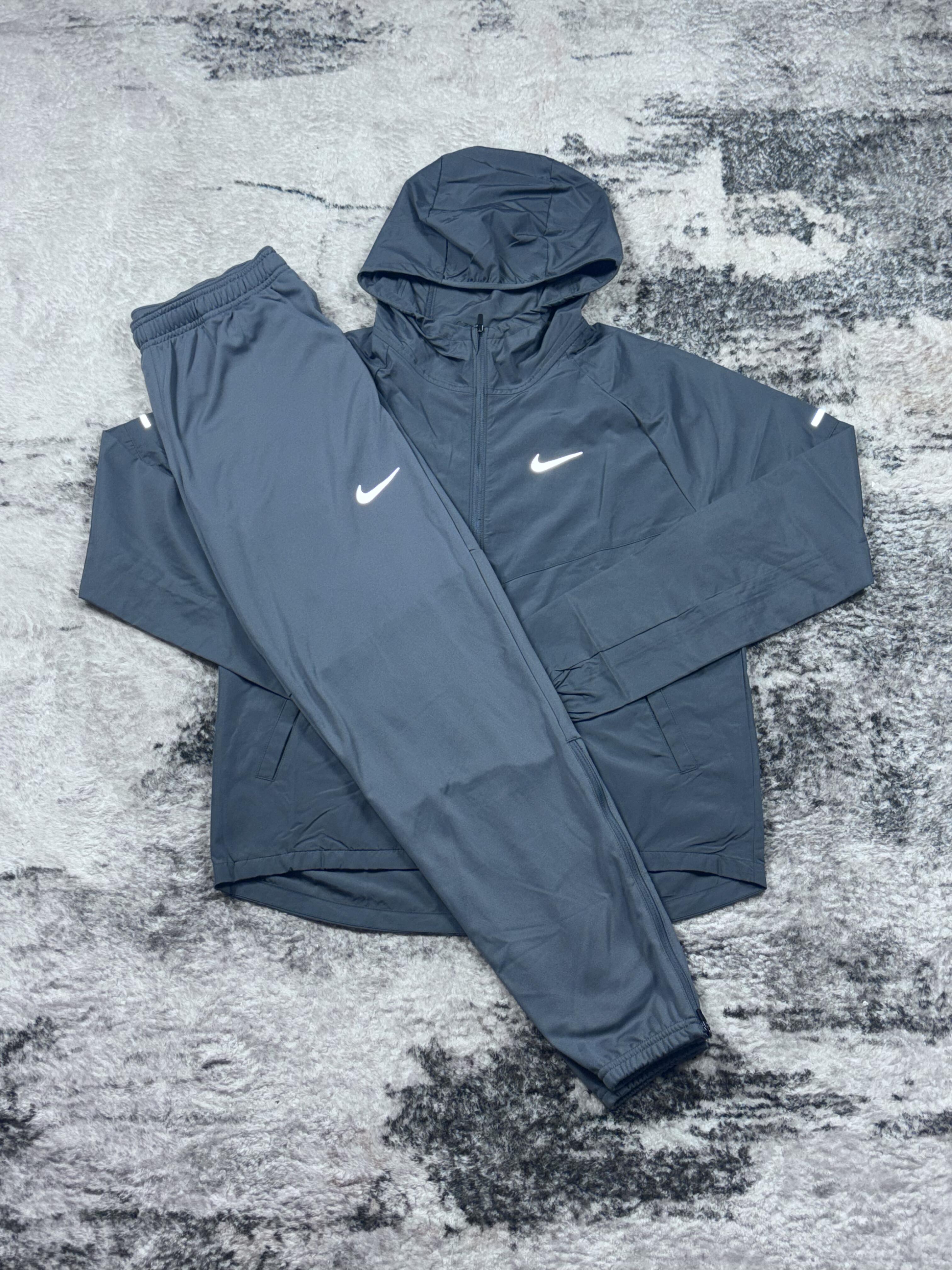 Nike miler jacket & bottoms set smoke grey